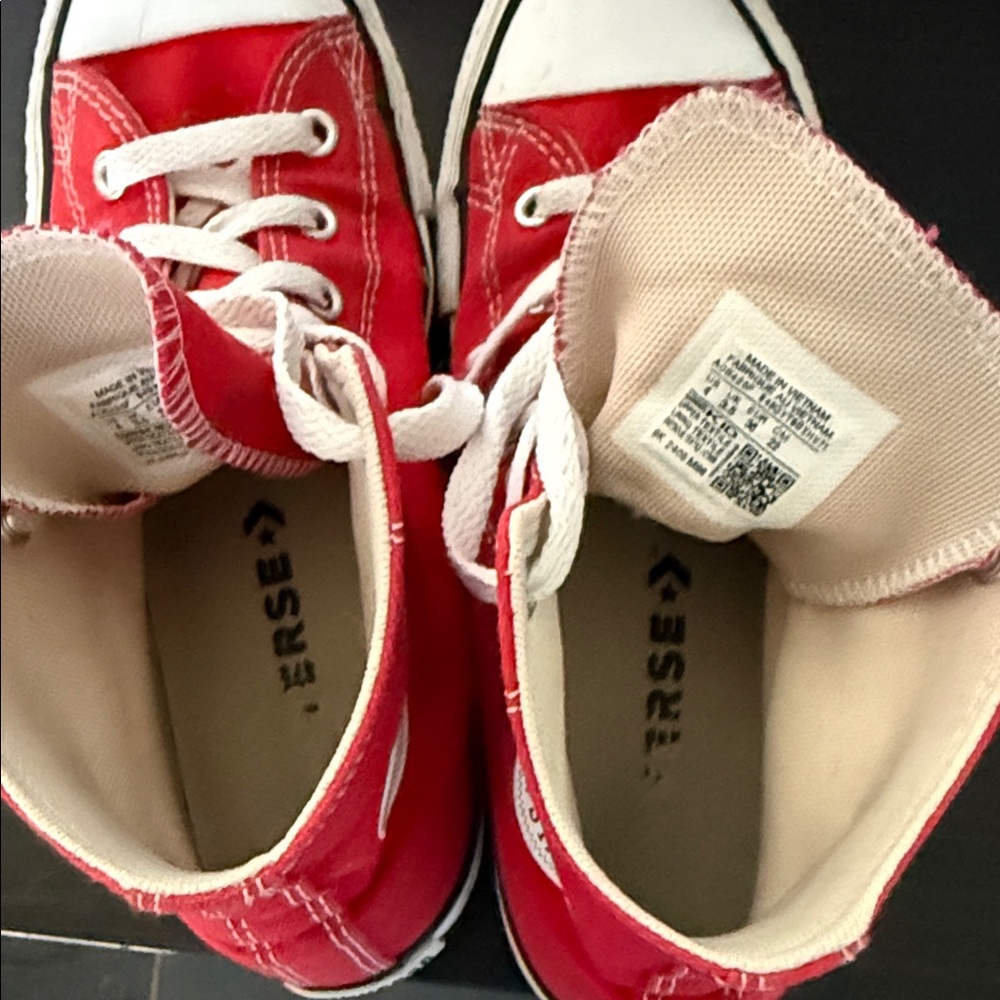 Chuck Taylor All Star EVA Lift Canvas Platform | Red | Size Youth 4 - Picture 8 of 10